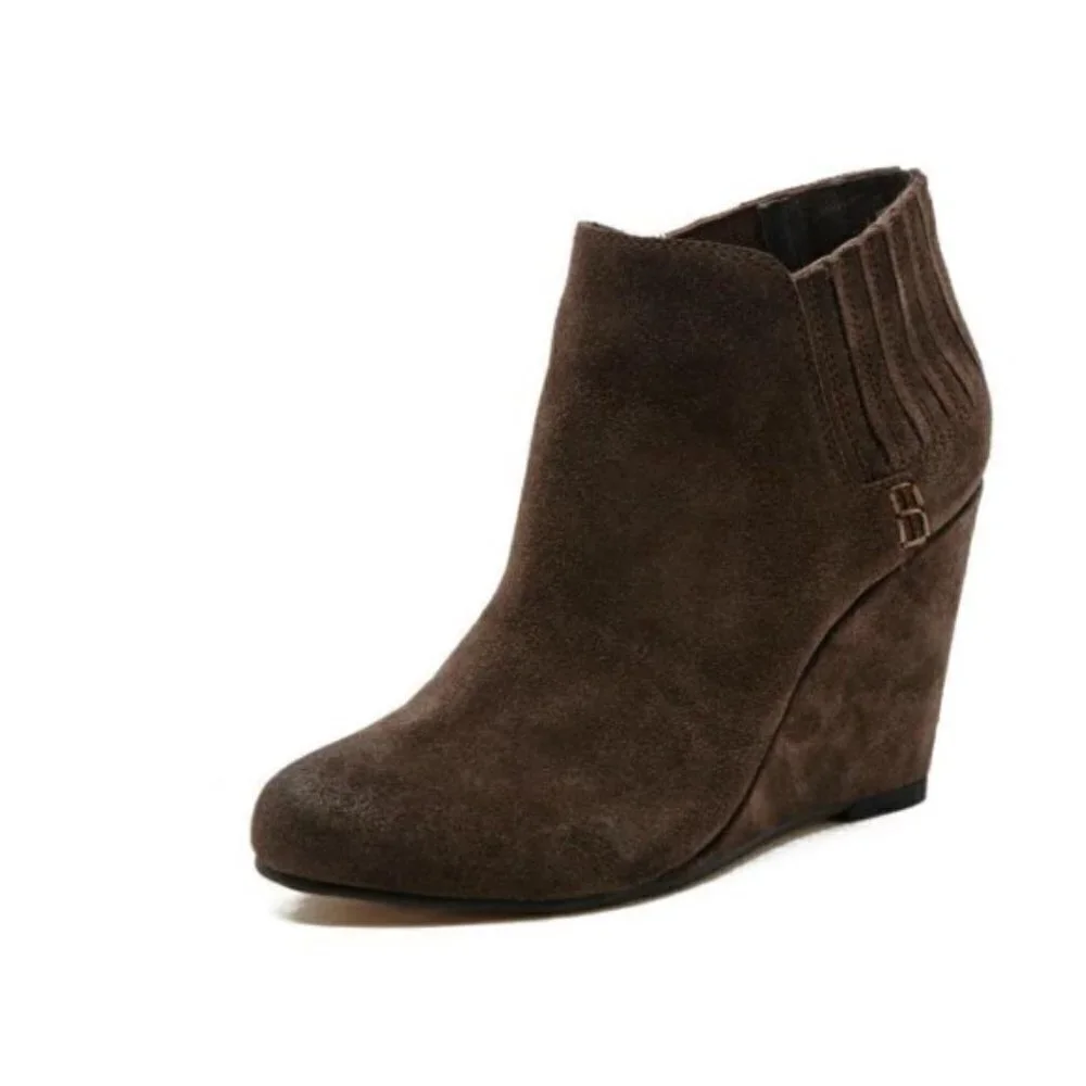 Dolce Vita Gwynn Suede Wedge Booties  10